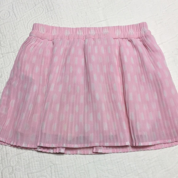 2T (4/$20) Pleated Skort by Joe Fresh - Picture 9 of 16